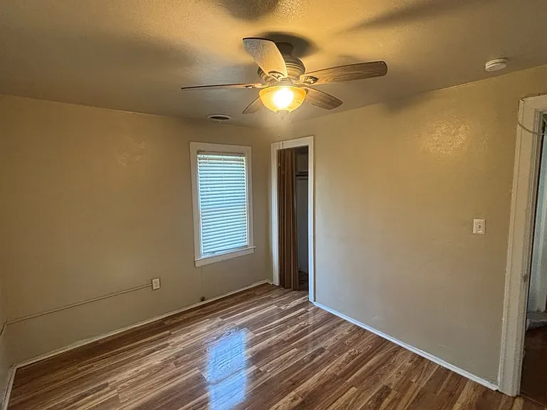 2326 Rhode Island St — Photo 5