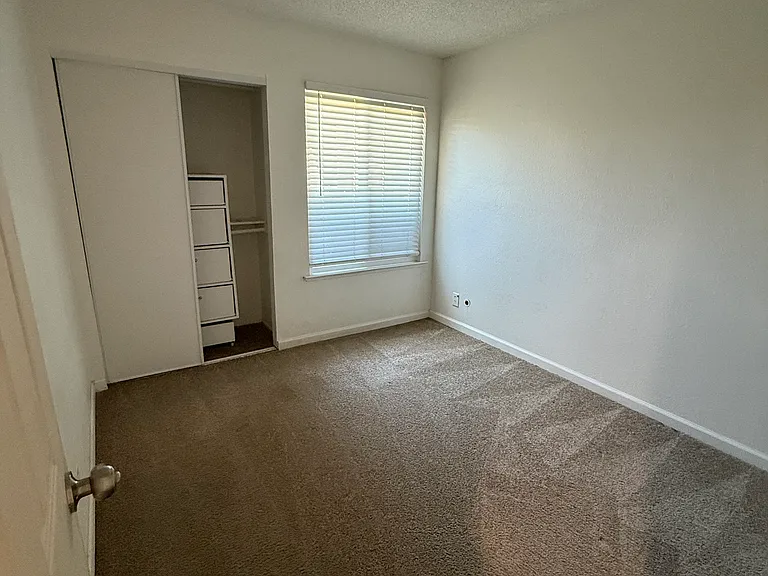 3789 Rock Island Dr — Photo 13