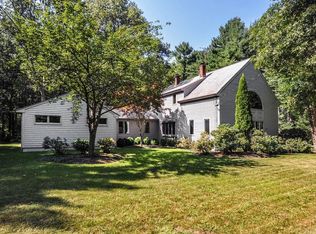 10 Stagecoach Rd, Duxbury, MA 02332