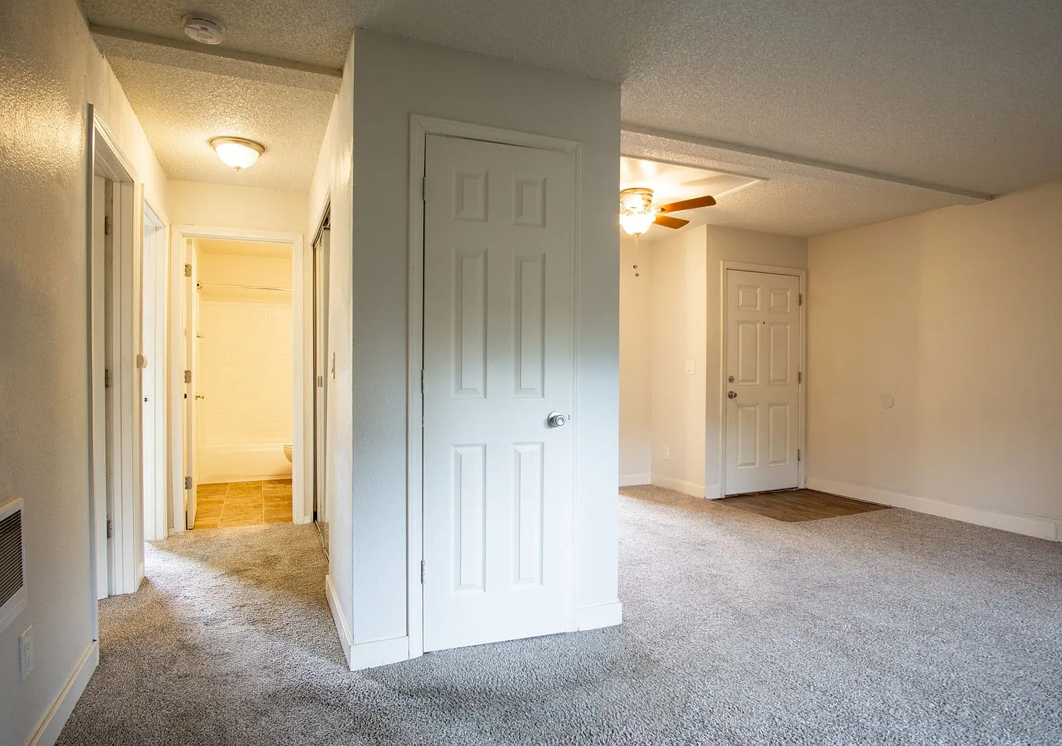 September Specials: Beaverton 2bdr: Wood-Burning Fireplace, W/D, & Parking! — Photo 1