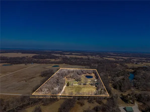 11360 SW 4508 County Rd, Hume, MO 64752