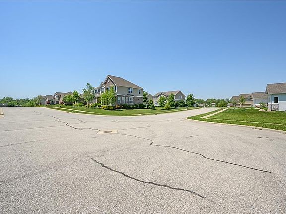 5th image of 7054 Winter Crest Dr