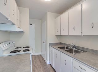 Huron Manor Apartments, Owen Sound, ON N4K 5X9