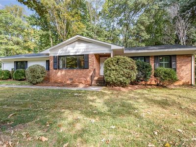 100 Gardenwood Ct, Jamestown, NC, 27282