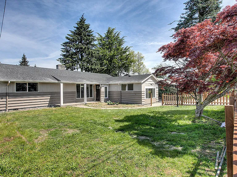 6204 S 118th Pl — Photo 20