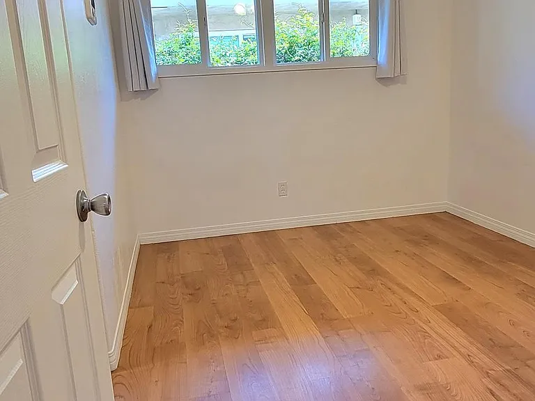 6216 Stanley Ave — Photo 13