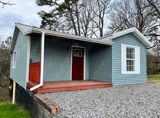 935 Hulana St, Rossville, GA 30741