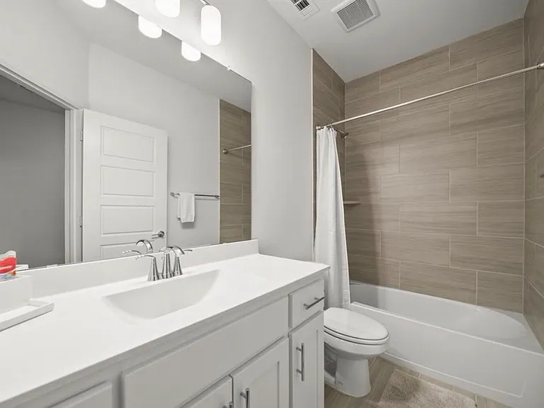 8045 Cornelius Dr — Photo 12