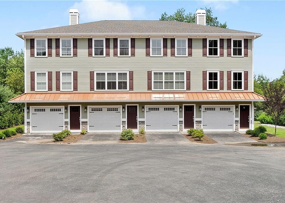 1st image of 95 Farnum Pike #9