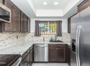 8868 N 48th Dr, Glendale, AZ 85302