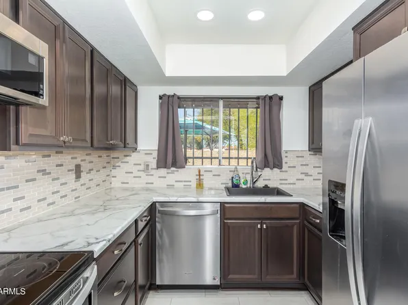8868 N 48TH Drive, Glendale, AZ 85302