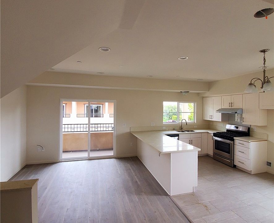 10341 Western Ave 8, Downey, CA 90241 Zillow