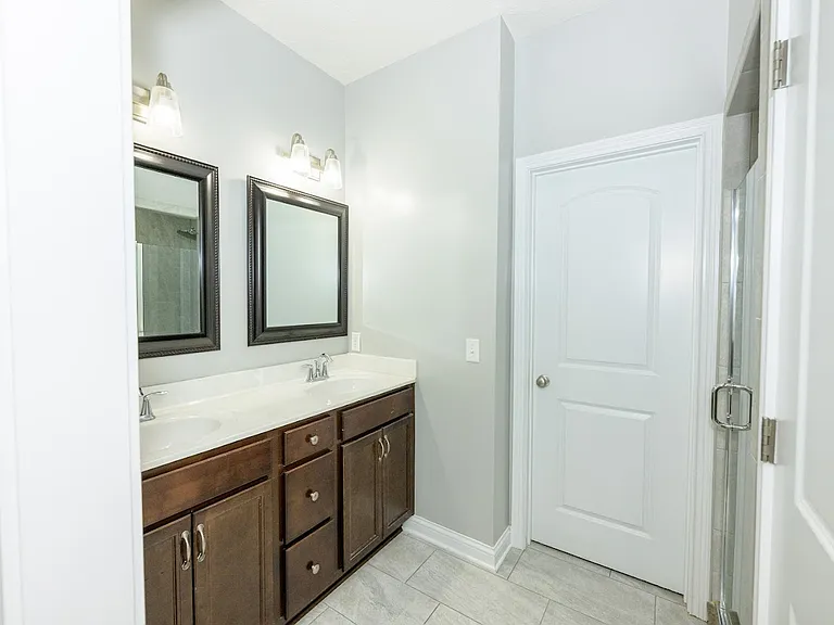 236 Butterfield Dr — Photo 15