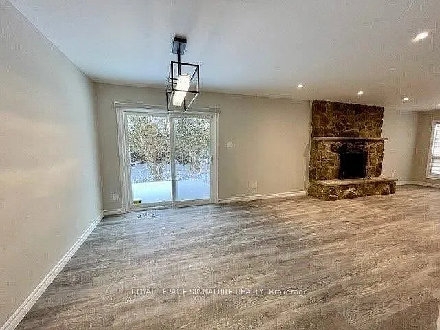 5749 Lakeshore Rd #1 — Photo 5