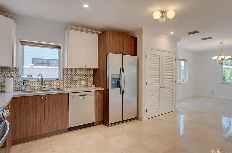 500 SW 51st Ct #1 — Photo 52