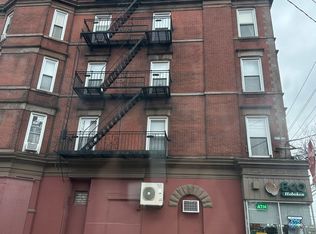 1042 Park Ave APT 3R, Hoboken, NJ 07030