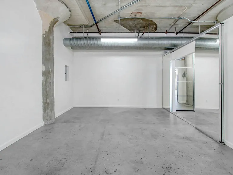 RiverFront live - Work Lofts — Photo 137