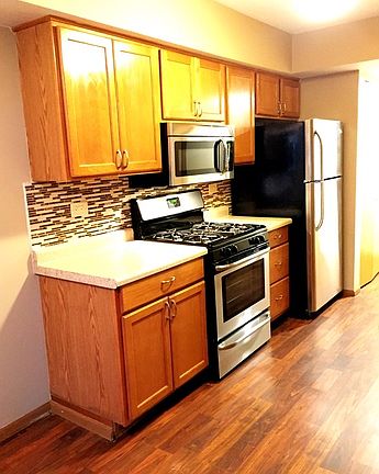 4th image of 8426 Westberry Ln
