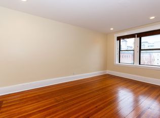 65 Burbank St APT 16, Boston, MA 02115