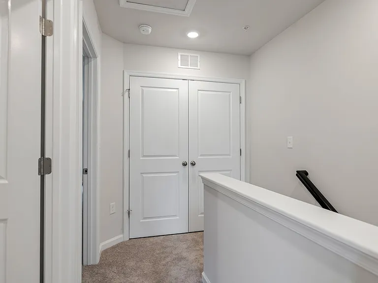 5616 Ludlow Pl — Photo 32
