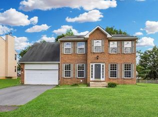 1528 Rollins Ave, Capitol Heights, MD 20743