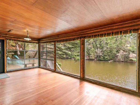 E10273 Xanadu Road, Wisconsin Dells, WI 53965