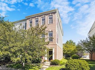 15912 Greymill Manor Dr, Haymarket, VA 20169