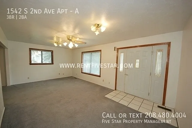1542 S 2nd Ave #A — Photo 2