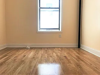 Rented by Lang Realty LLC
