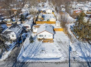 230 Pine Beach Dr, Georgina, ON L4P 2V5