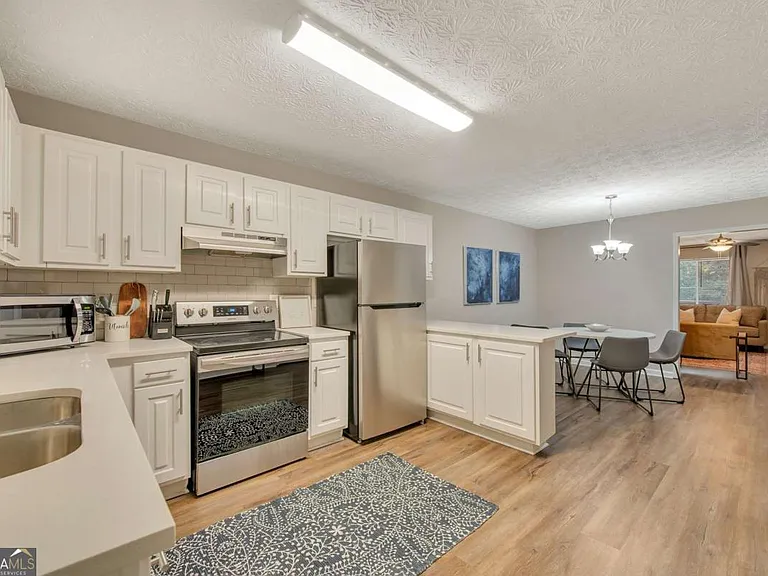 4375 Coopers Creek Dr SE — Photo 12