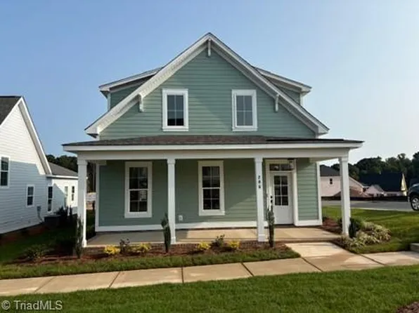 206 Bright Blossom Ct, Winston Salem, NC 27106