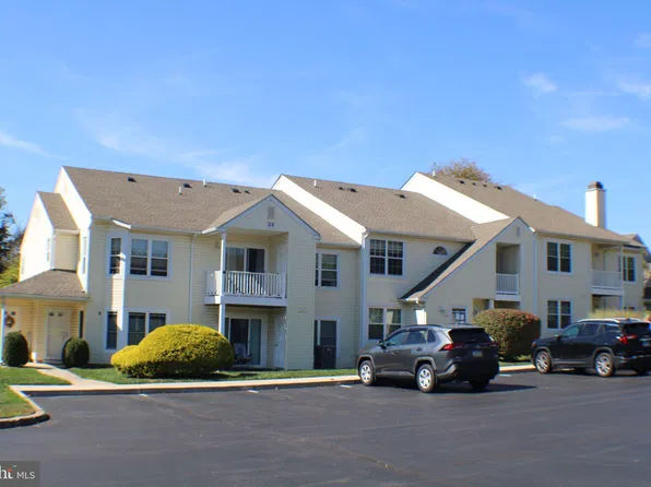 2905 Atkinson Pl, Southampton, PA 18966