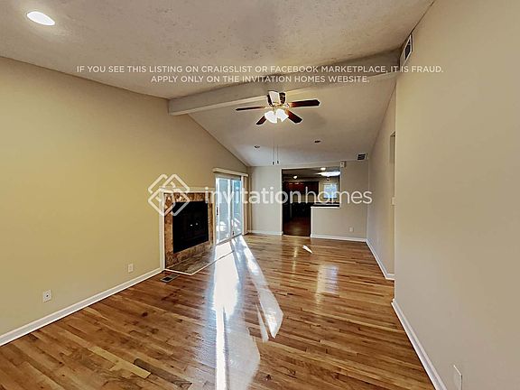 5th image of 1711 Donna Lynn Dr SE