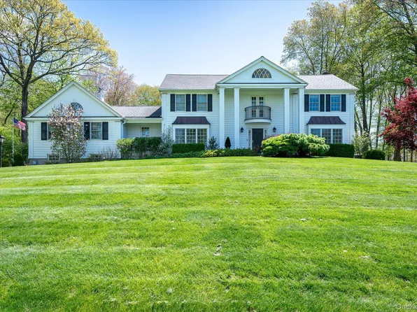 58 Lake Road, Katonah, NY 10536