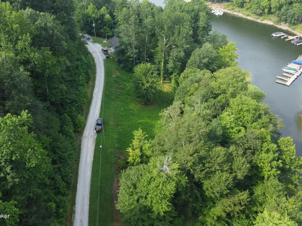 7 & 8 Elm Hill Ln, Leitchfield, KY 42754