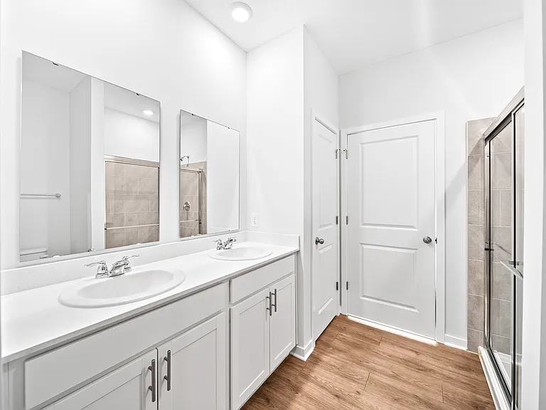 511 Darliene Dr — Photo 21