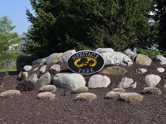 2nd image of 571 Rock Hollow Dr NE