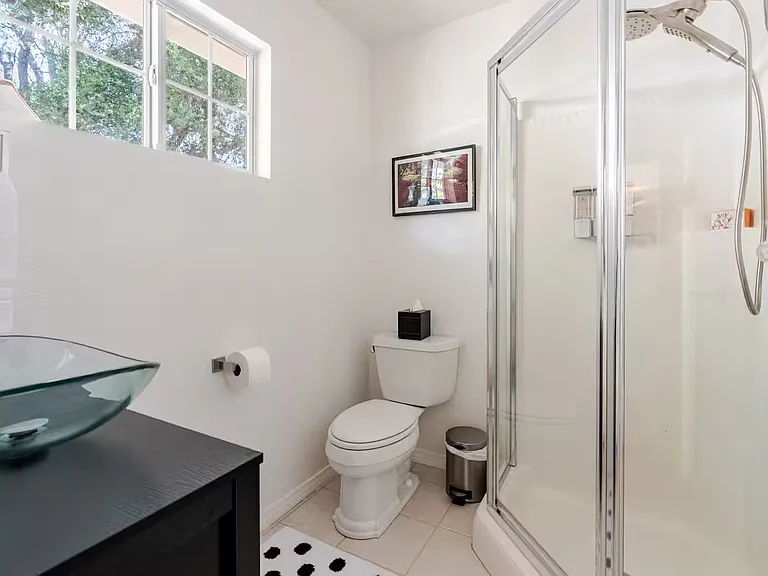1227 Cruzero St — Photo 16