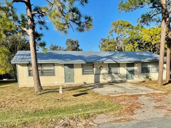 922 S Lake Drive, Fort Pierce, FL 34982