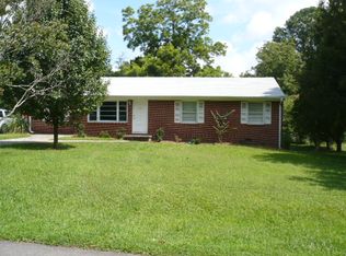 24 Adair Dr, Marietta, GA 30066