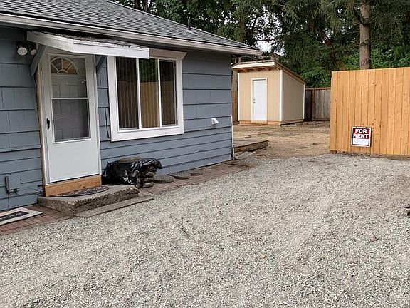 2nd image of 15203 110th Ave E