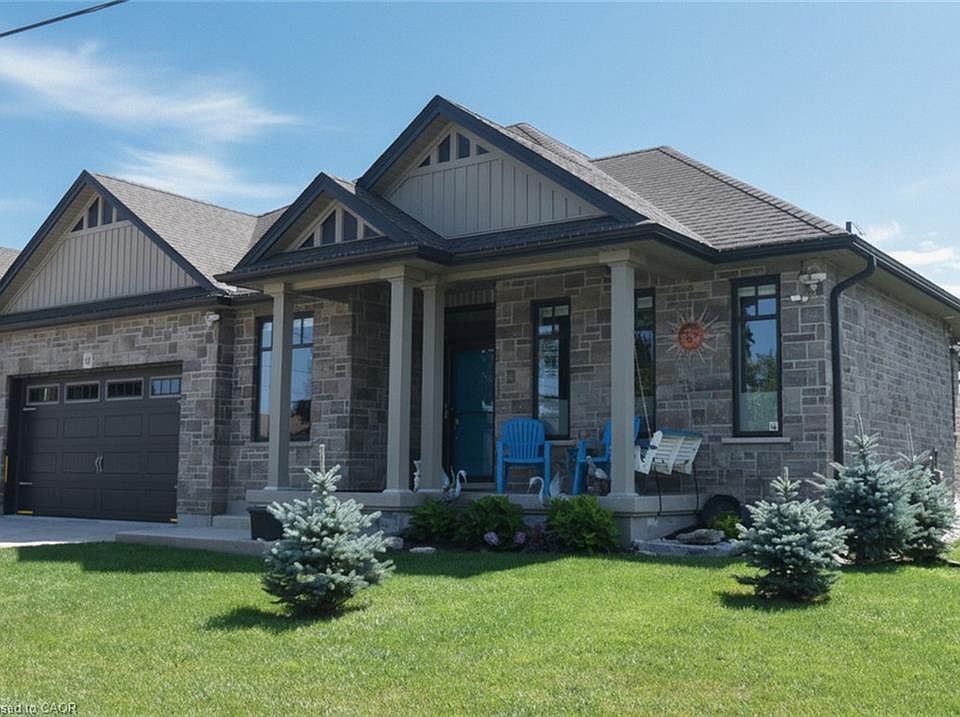 1st image of 10 Craddock Blvd