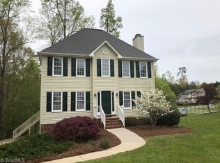 5604 Pinetuck Rd, Greensboro, NC 27407