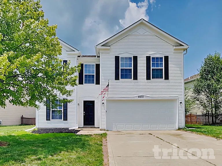 8432 Centenary Dr — Photo 2