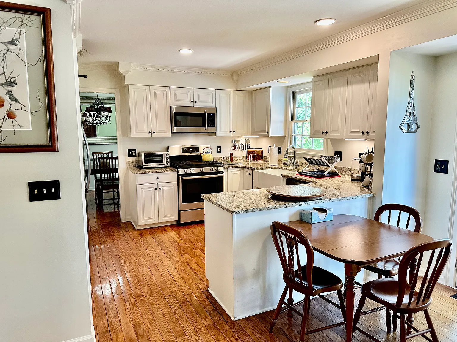 41 Bridle Ln — Photo 3