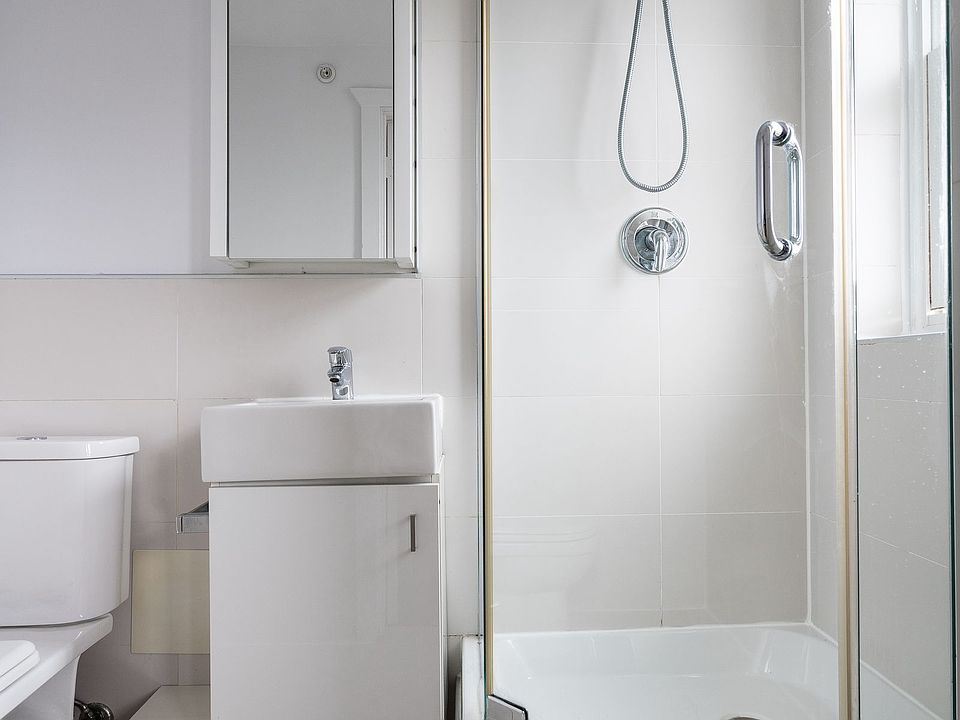 1st image of 160 Huron St #1B-1Ba-385Sqft