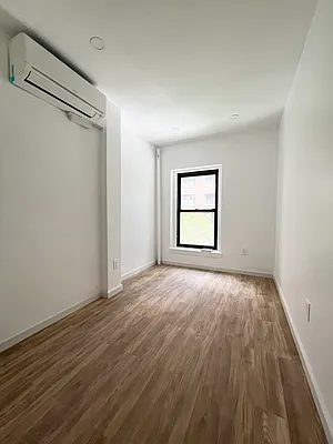 Rented by Elegran | media 10