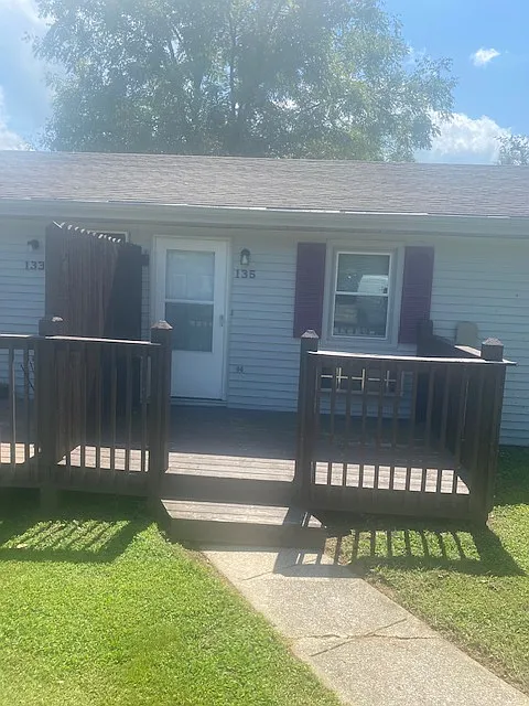 1 bed, 1000 sqft, $595 — Photo 2