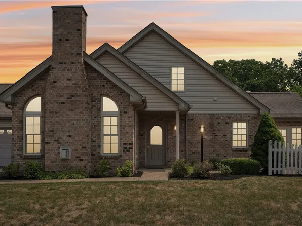 2572 Red Oak Ct, Allison Park, PA 15101